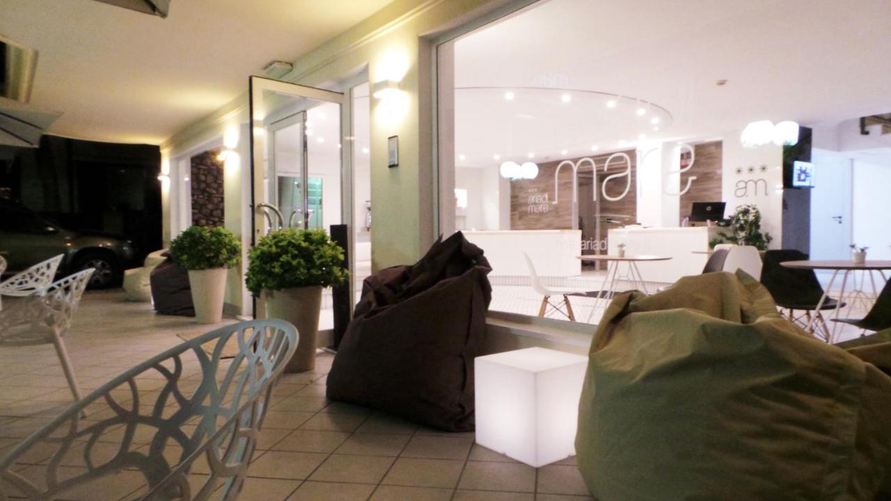 Hotel Aria Di Mare - Bed & Brunch In Centro A Риччоне Екстер'єр фото